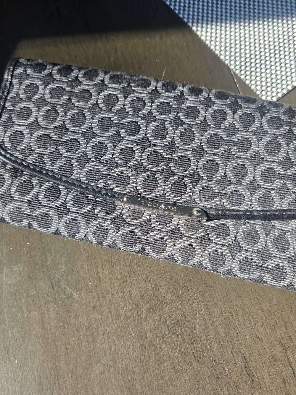 Coach Black/Grey Signature Continental Wallet